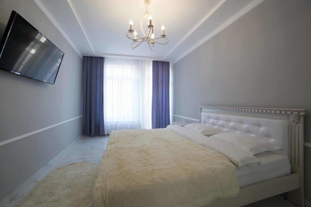 Leogrand Apartments On Kulisha 36 Lviv Eksteriør billede