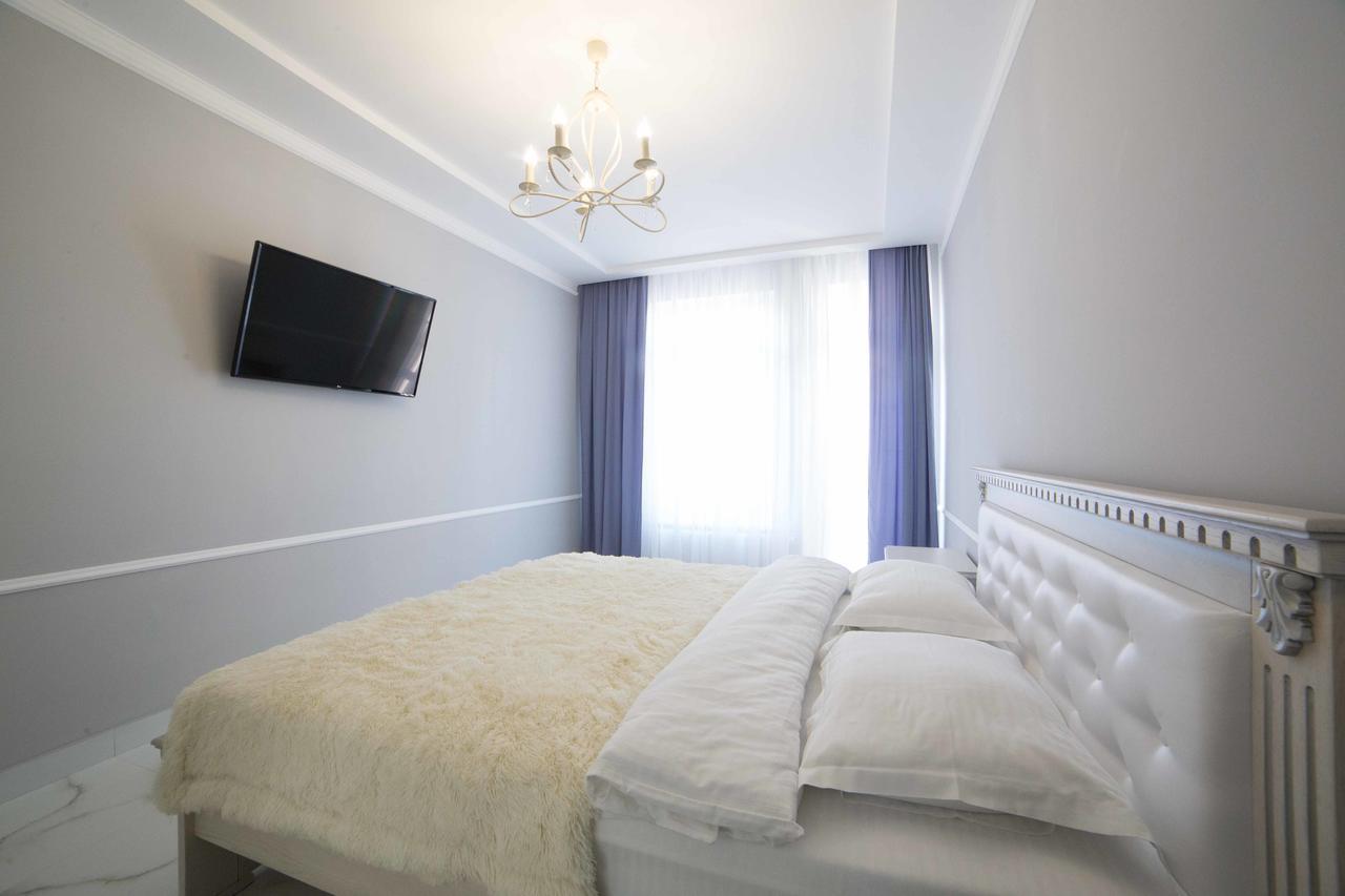 Leogrand Apartments On Kulisha 36 Lviv Eksteriør billede