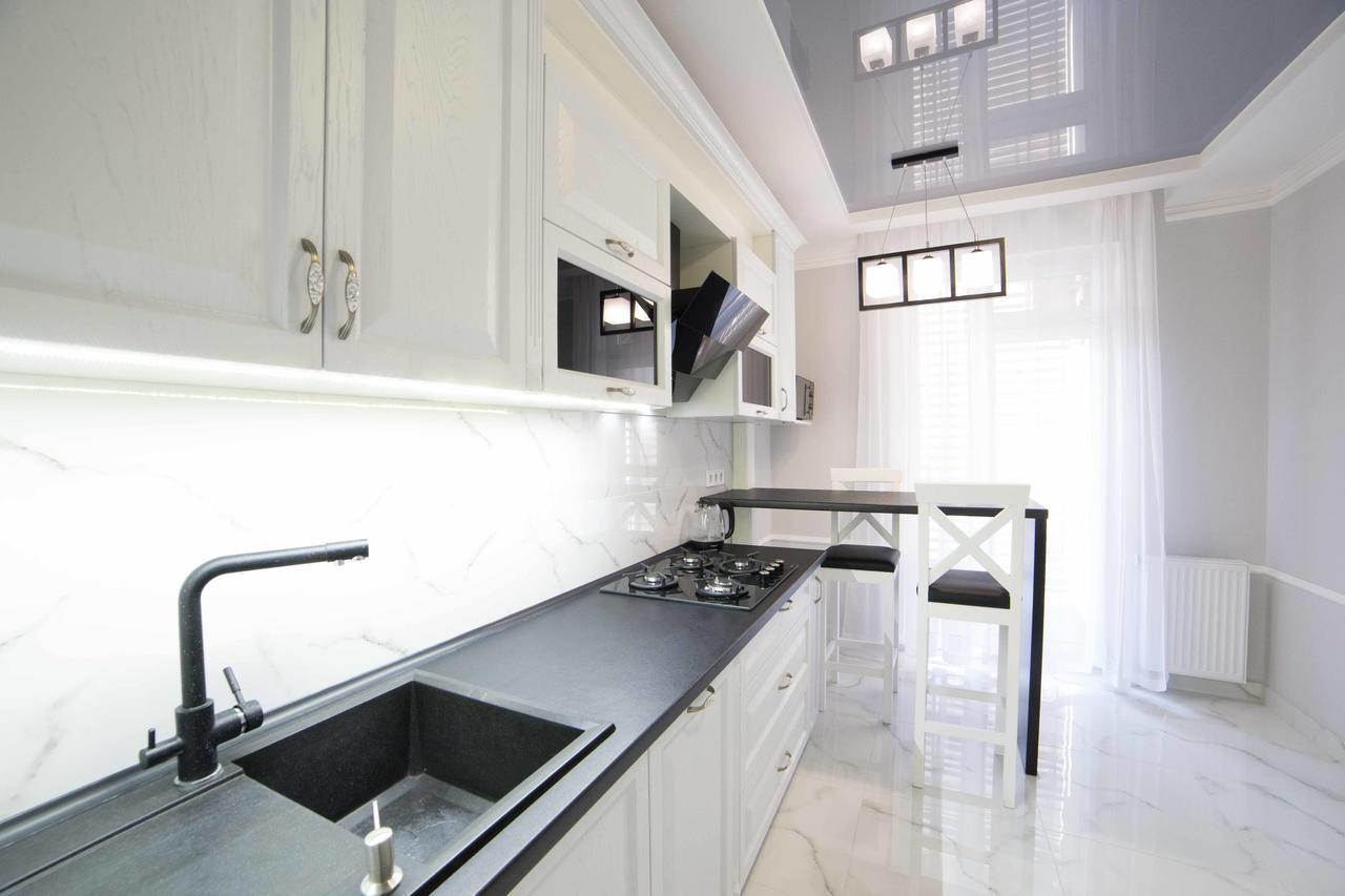Leogrand Apartments On Kulisha 36 Lviv Eksteriør billede